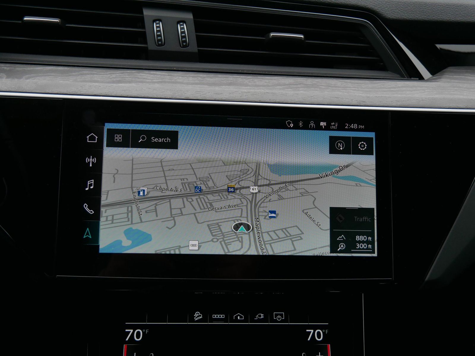 Thumbnail: 2024 Audi Q8 e-tron - 18