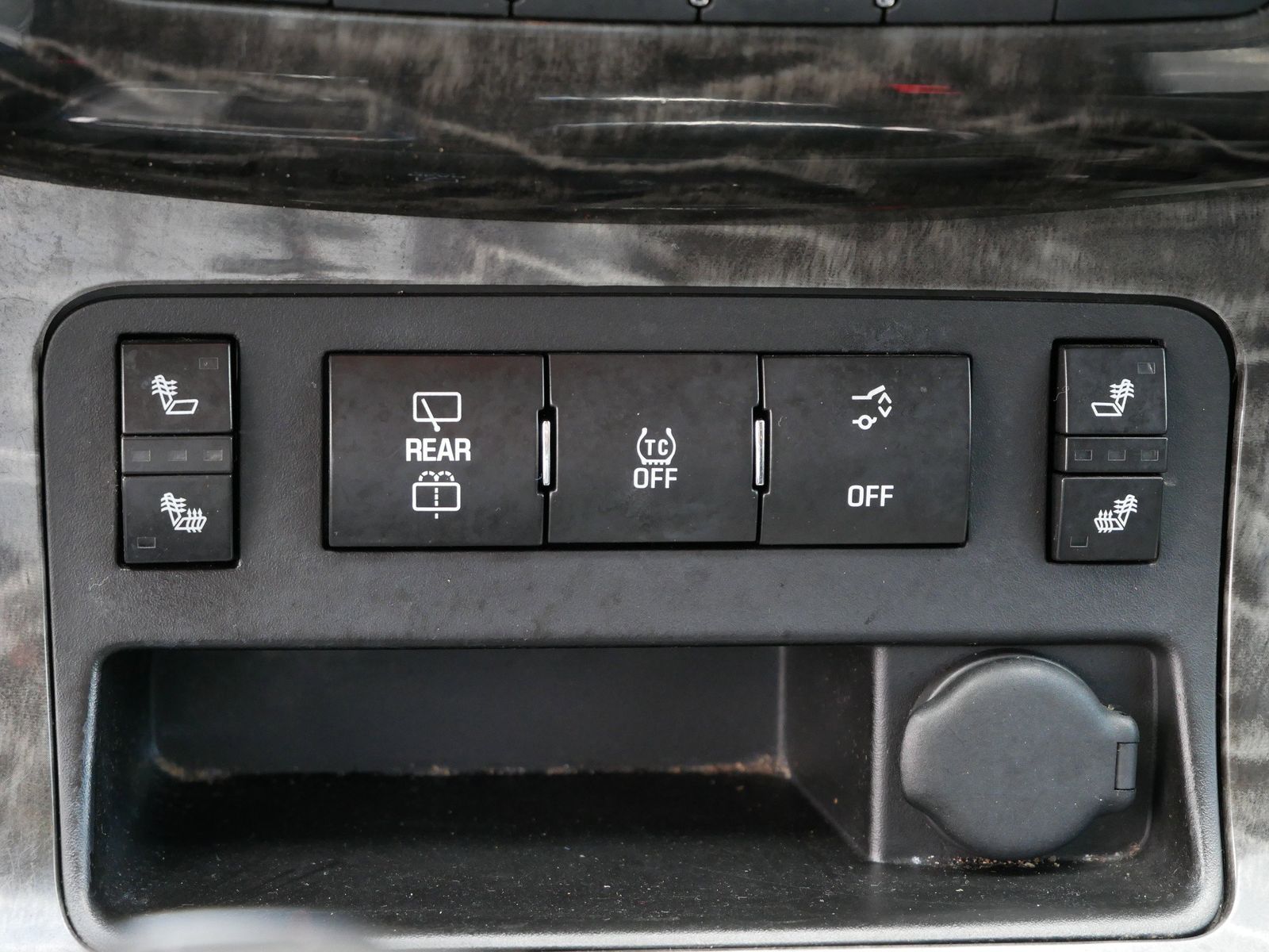 Thumbnail: 2014 Buick Enclave - 23