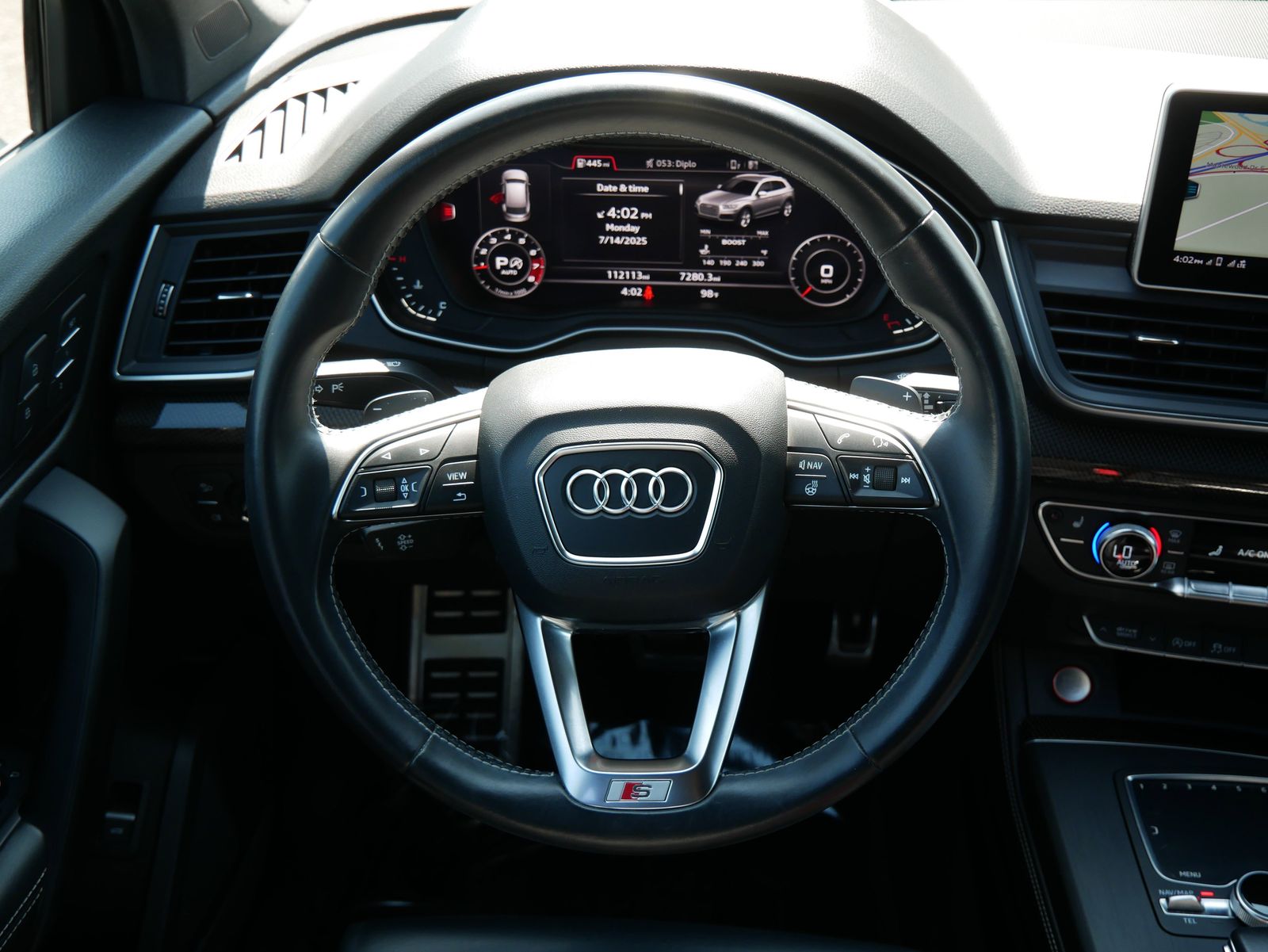 Thumbnail: 2018 Audi SQ5 - 14