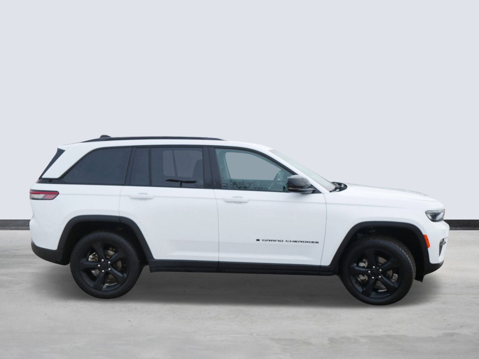 Thumbnail: 2024 Jeep Grand Cherokee - 5
