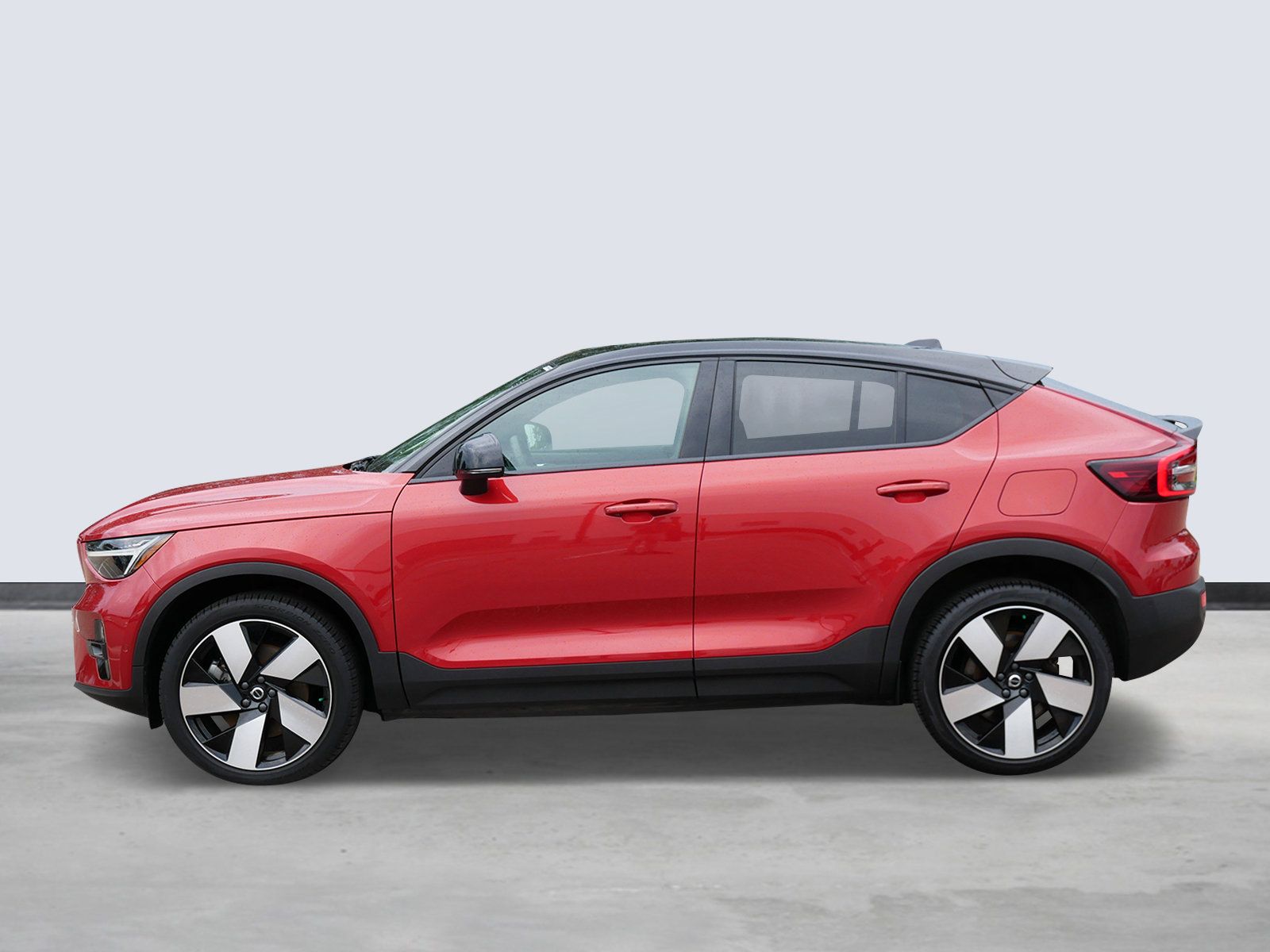Thumbnail: 2022 Volvo C40 - 2
