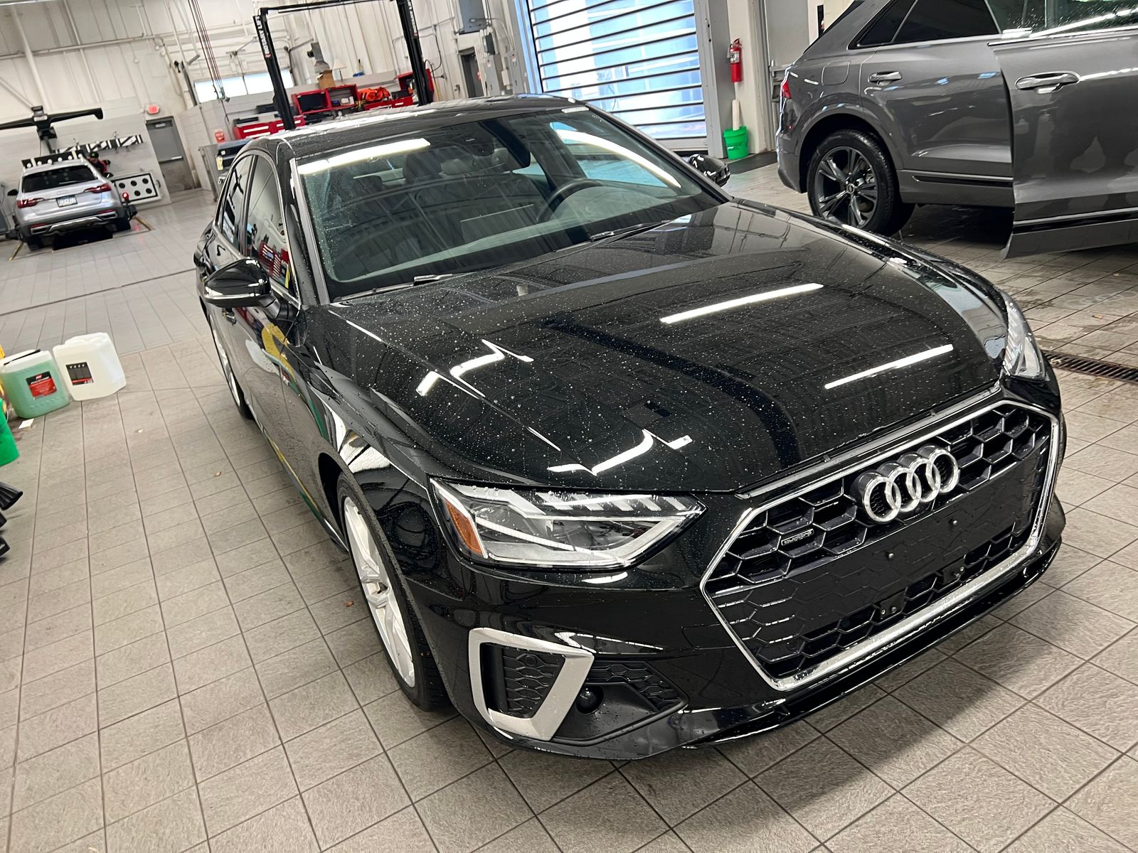 Thumbnail: 2023 Audi A4 - 1