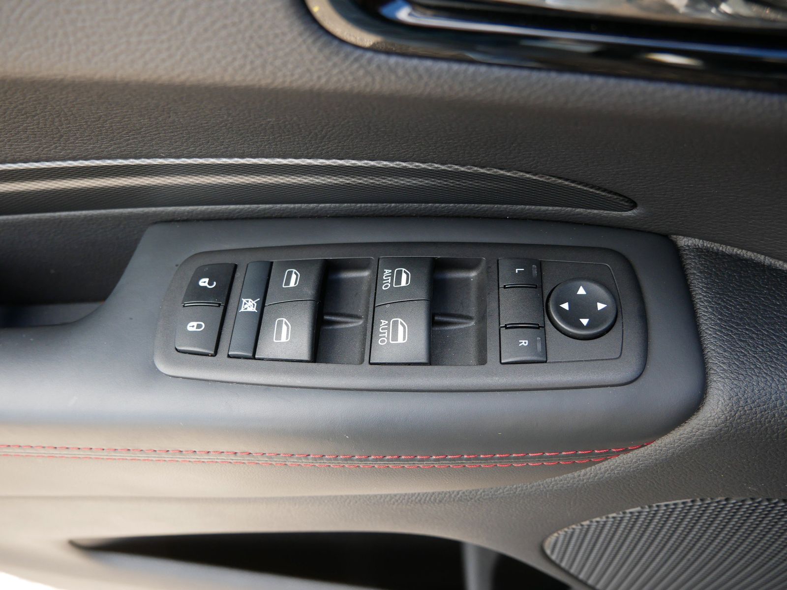 Thumbnail: 2024 Dodge Durango - 10