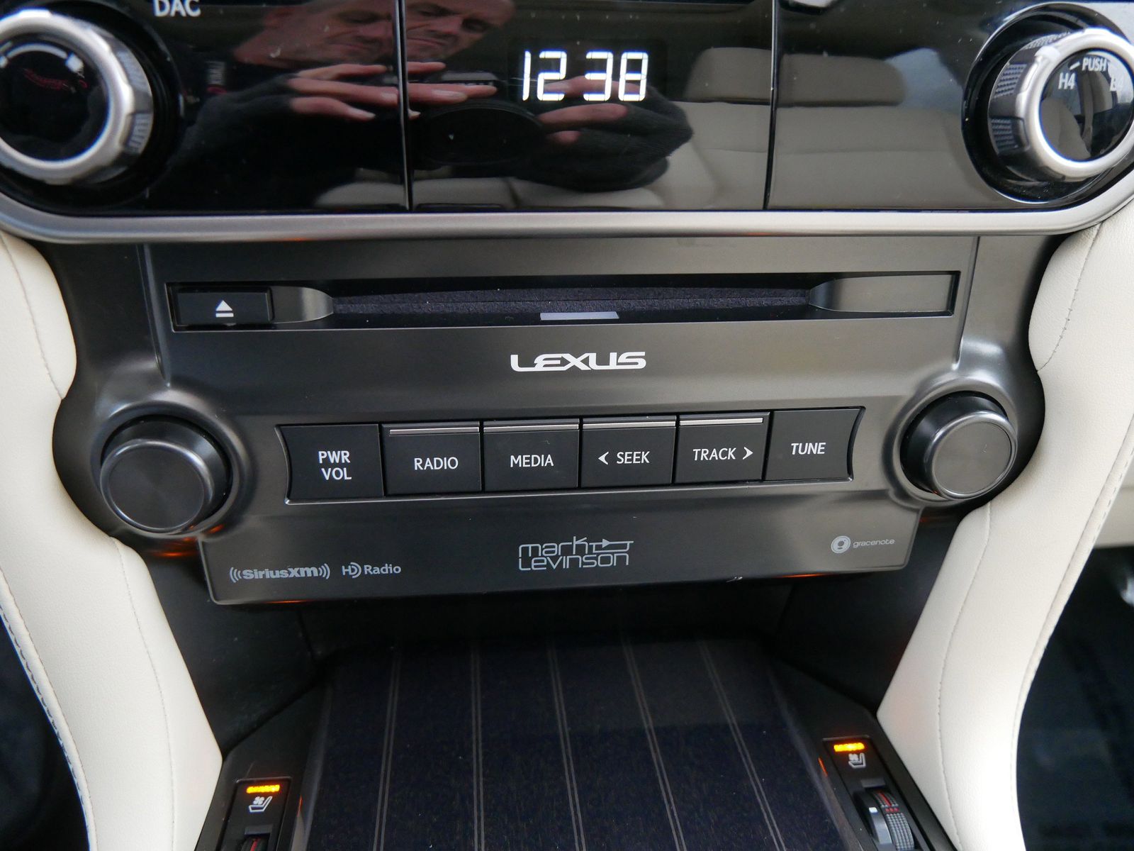 Thumbnail: 2022 Lexus GX - 20