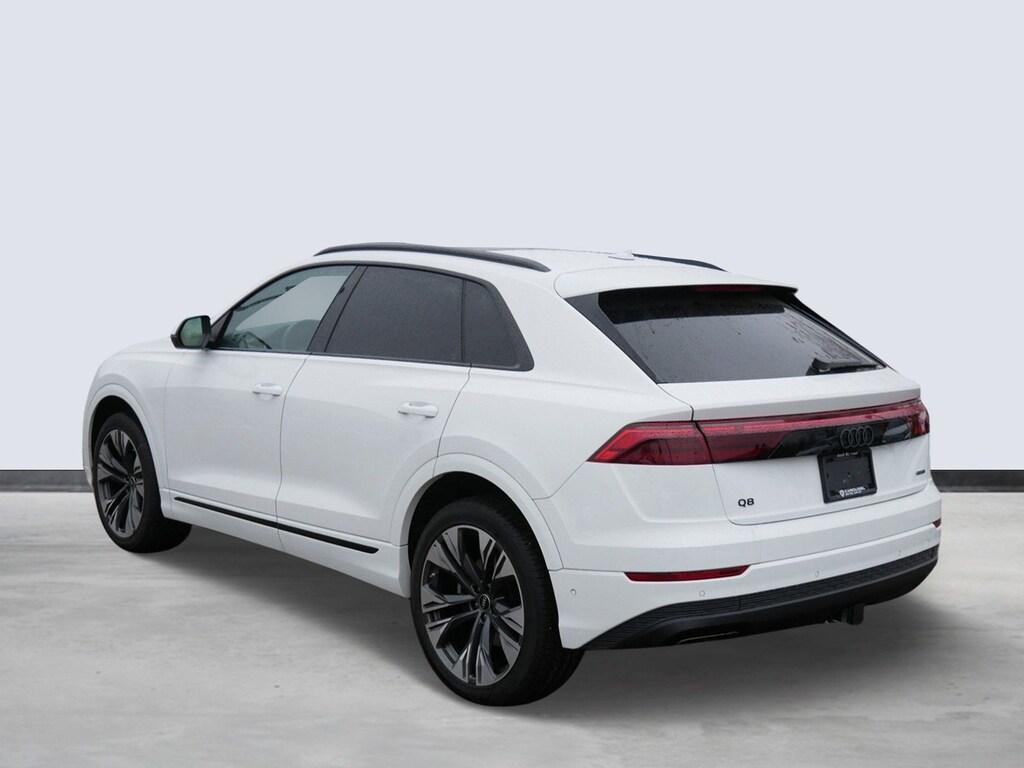 Used 2025 Audi Q8 55 Premium SUV