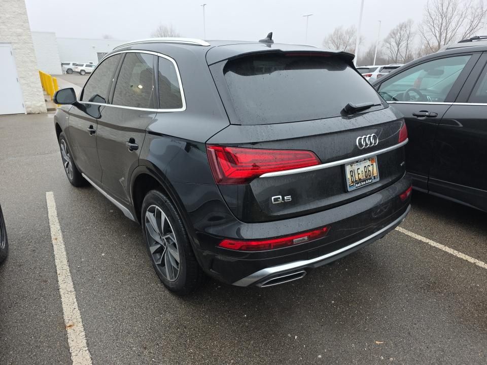 Thumbnail: 2023 Audi Q5 - 6