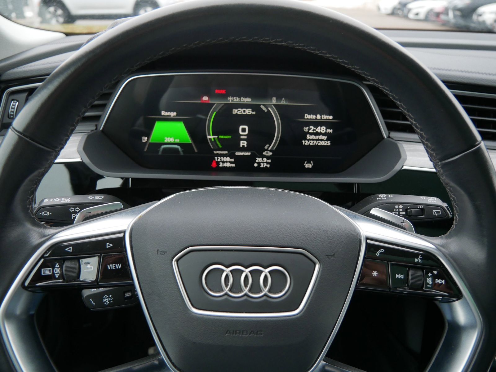 Thumbnail: 2024 Audi Q8 e-tron - 26