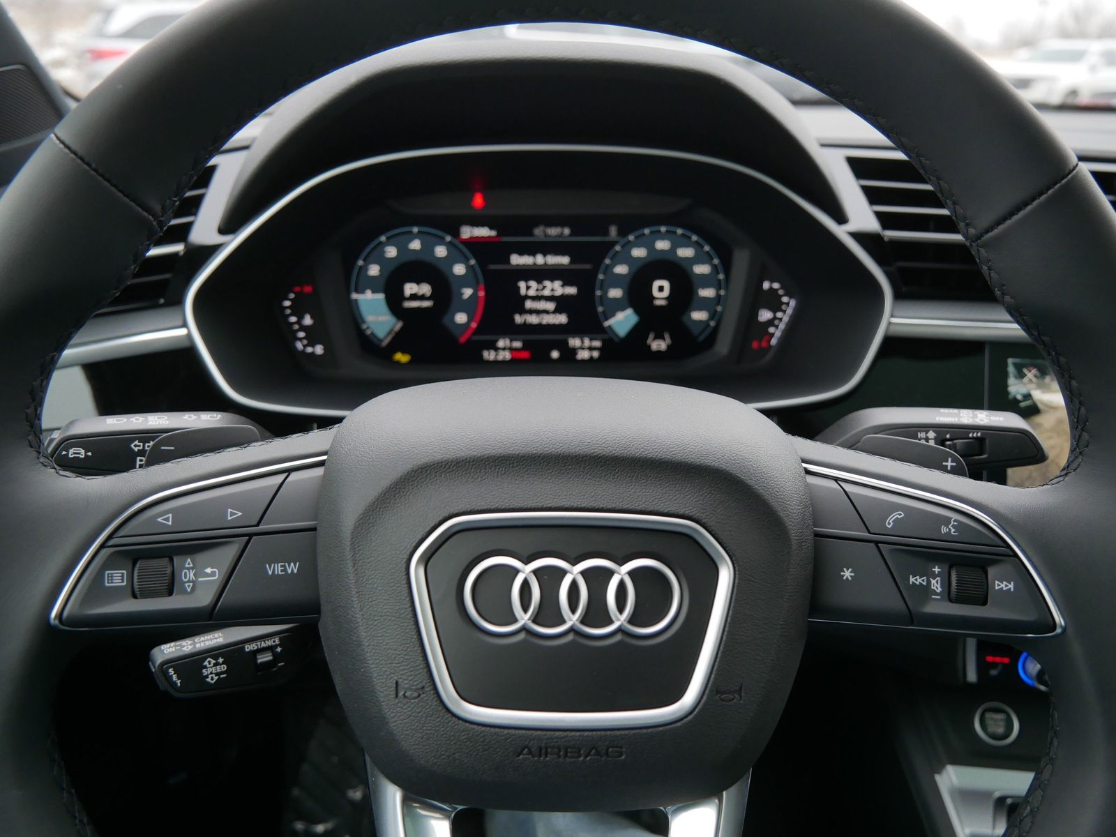 Thumbnail: 2025 Audi Q3 - 27