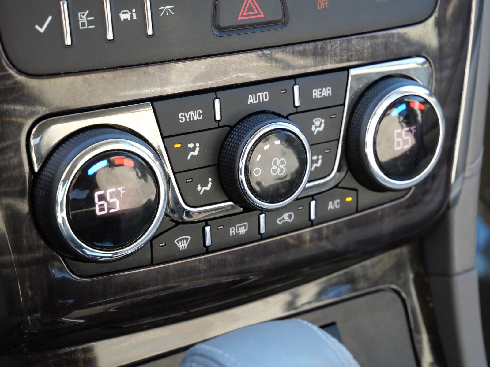 Thumbnail: 2015 Buick Enclave - 22