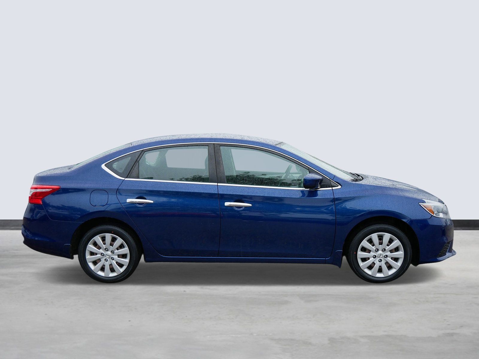 Thumbnail: 2017 Nissan Sentra - 5