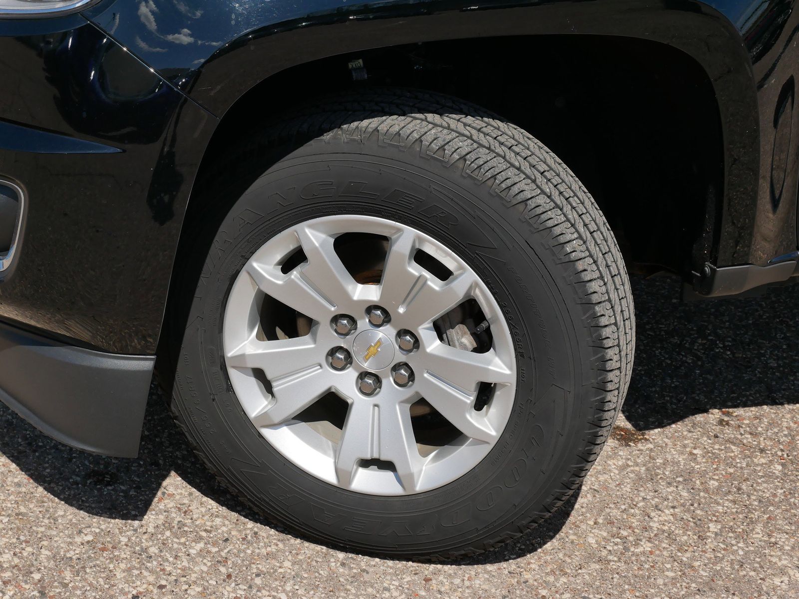 Thumbnail: 2017 Chevrolet Colorado - 7