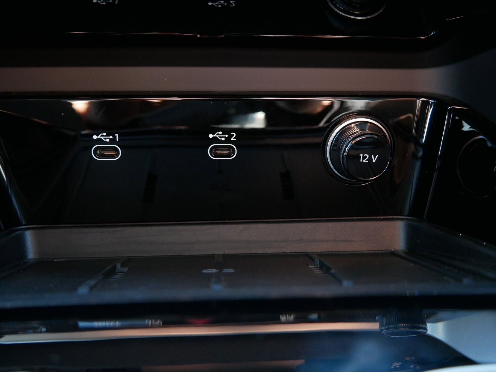 Thumbnail: 2025 Audi Q5 - 20