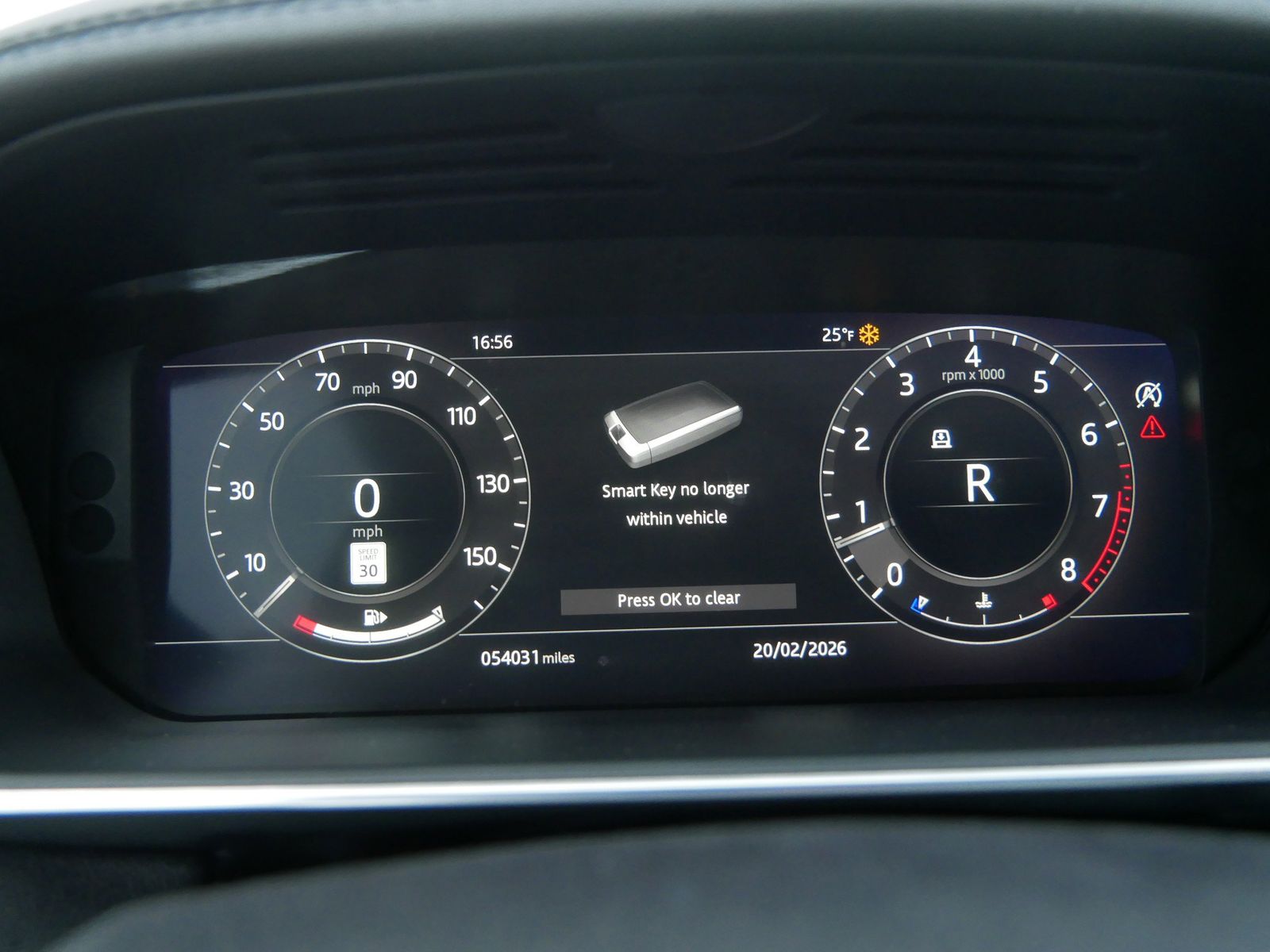 Thumbnail: 2018 Land Rover Range Rover Sport - 24