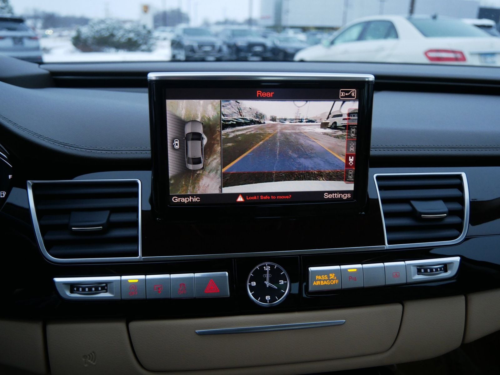 Thumbnail: 2018 Audi A8 - 25