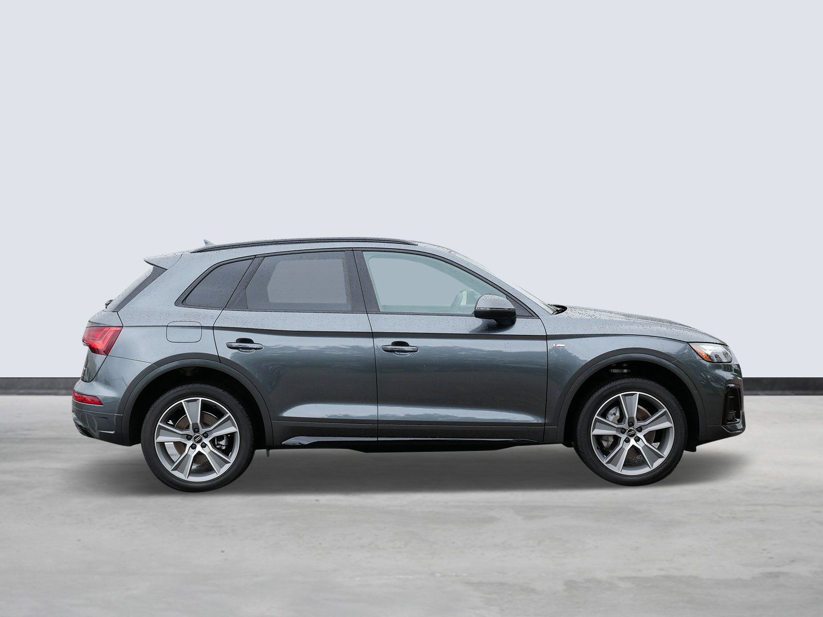 Thumbnail: 2025 Audi Q5 - 5