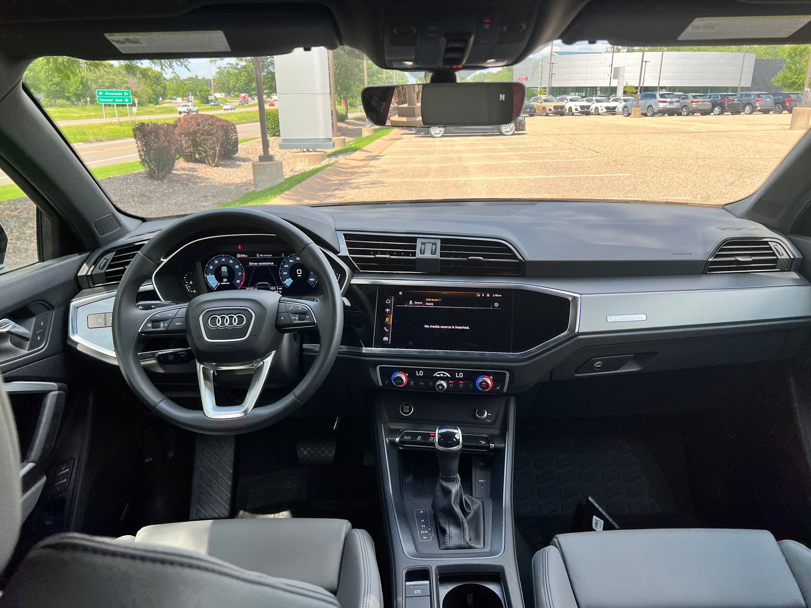 Thumbnail: 2025 Audi Q3 - 5