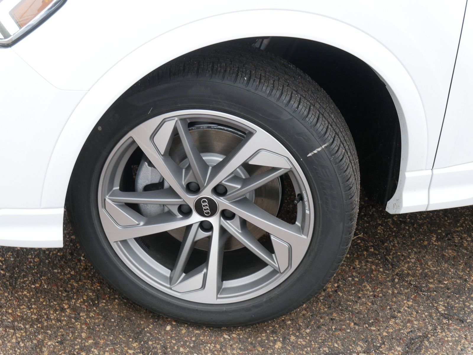 Thumbnail: 2025 Audi Q3 - 7