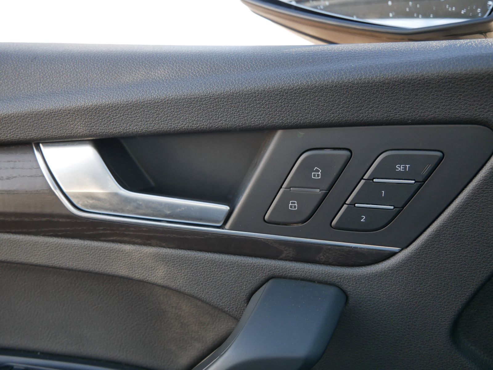 Thumbnail: 2018 Audi Q5 - 12