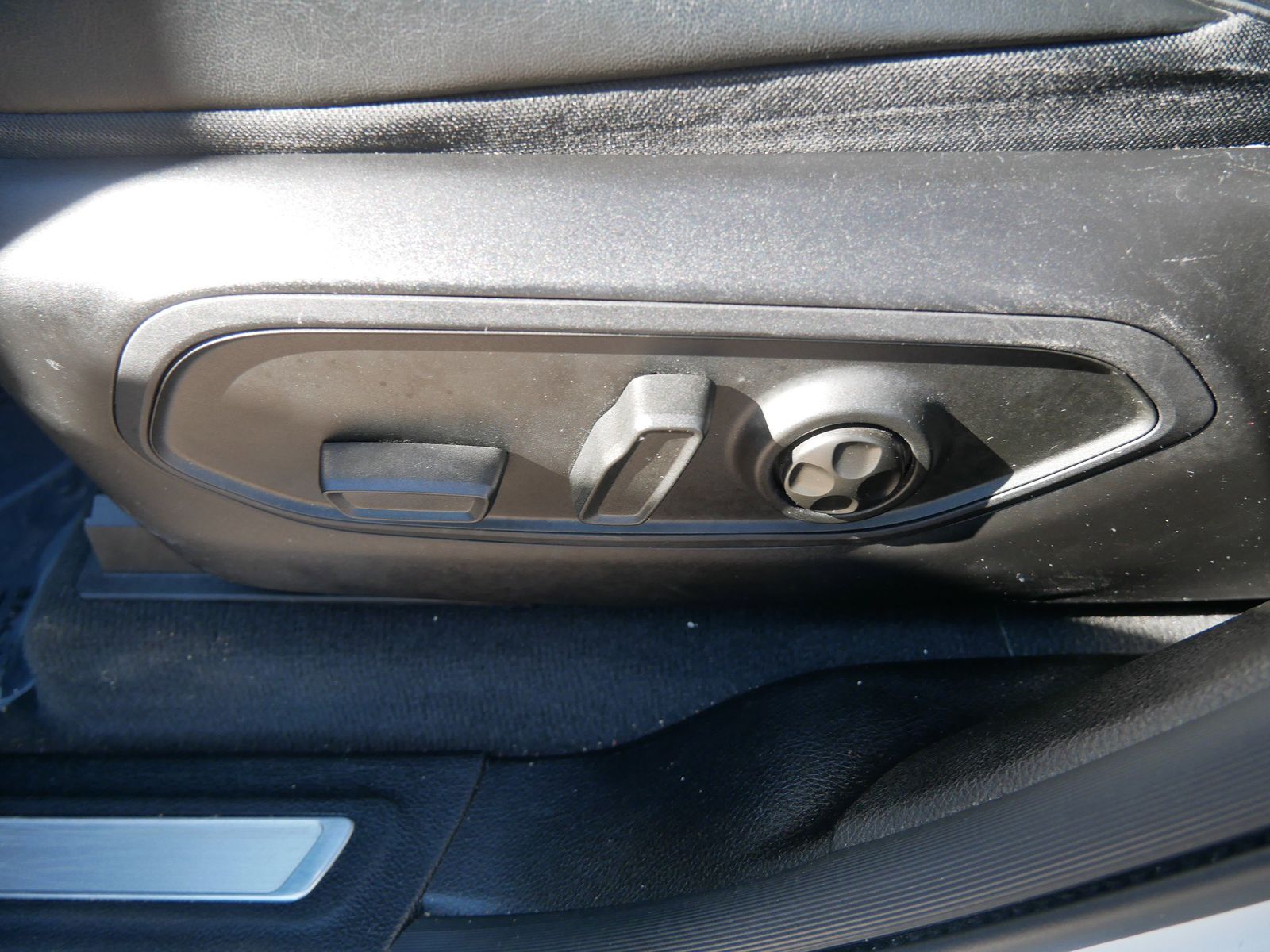 Thumbnail: 2023 Jeep Grand Cherokee L - 14