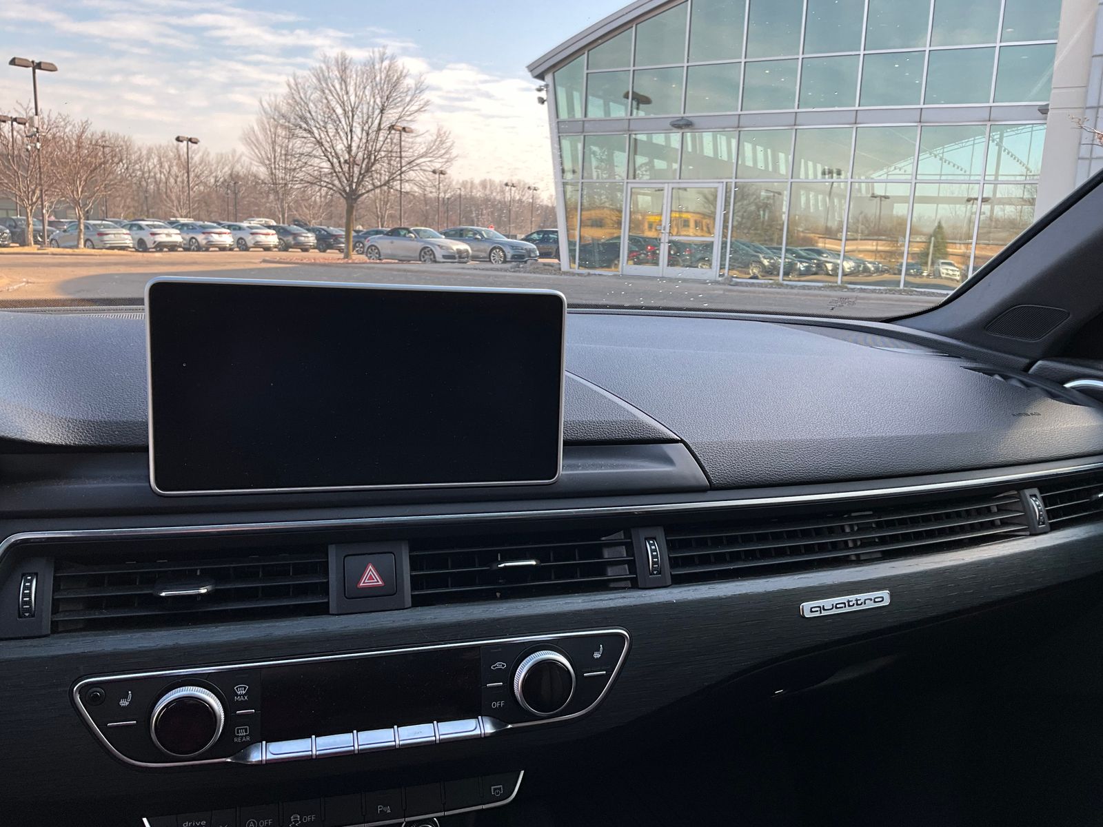 Thumbnail: 2017 Audi A4 - 20