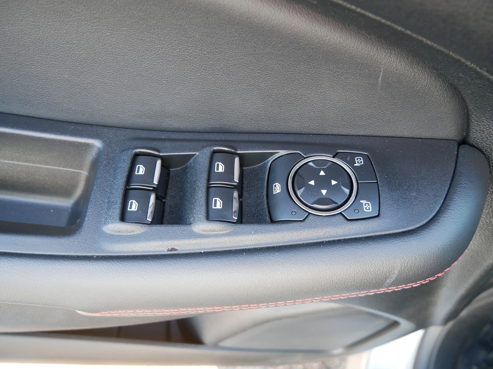 Thumbnail: 2024 Ford Edge - 15