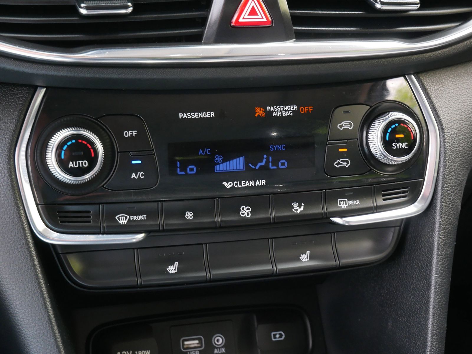 Thumbnail: 2019 Hyundai Santa Fe - 18
