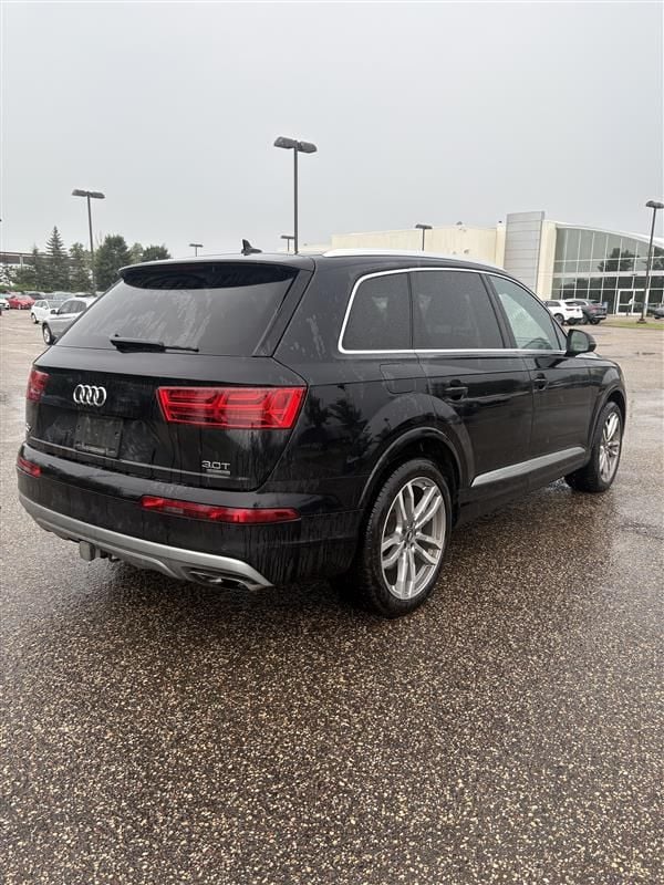 Thumbnail: 2017 Audi Q7 - 4