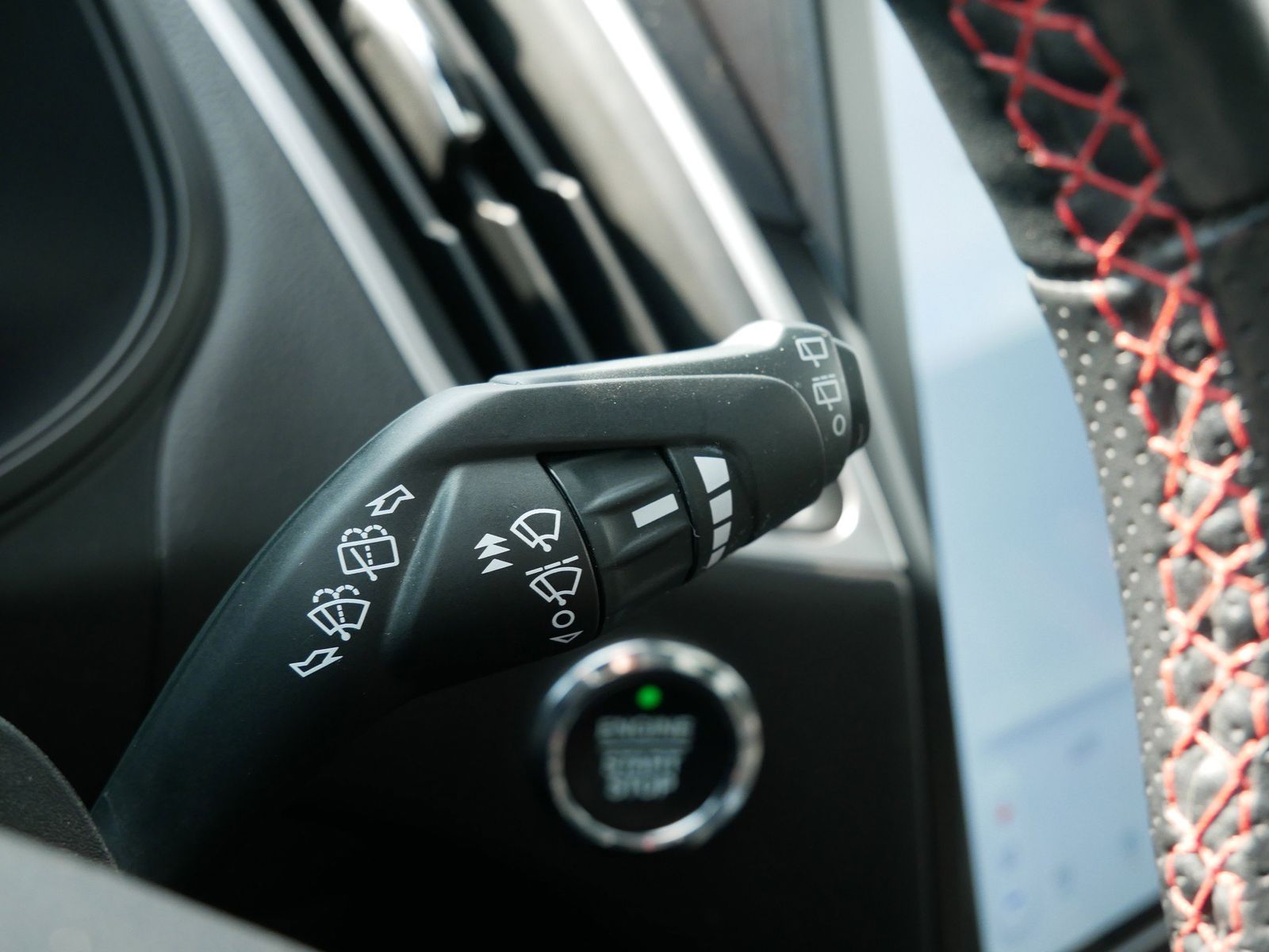 Thumbnail: 2024 Ford Edge - 20