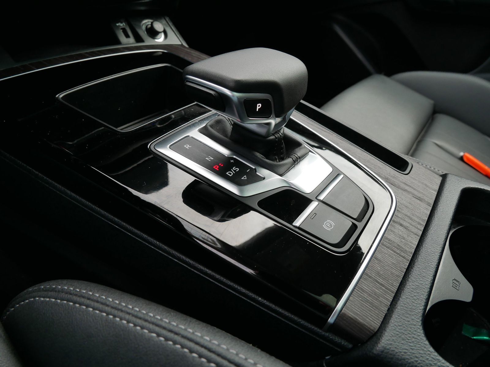 Thumbnail: 2024 Audi Q5 - 14