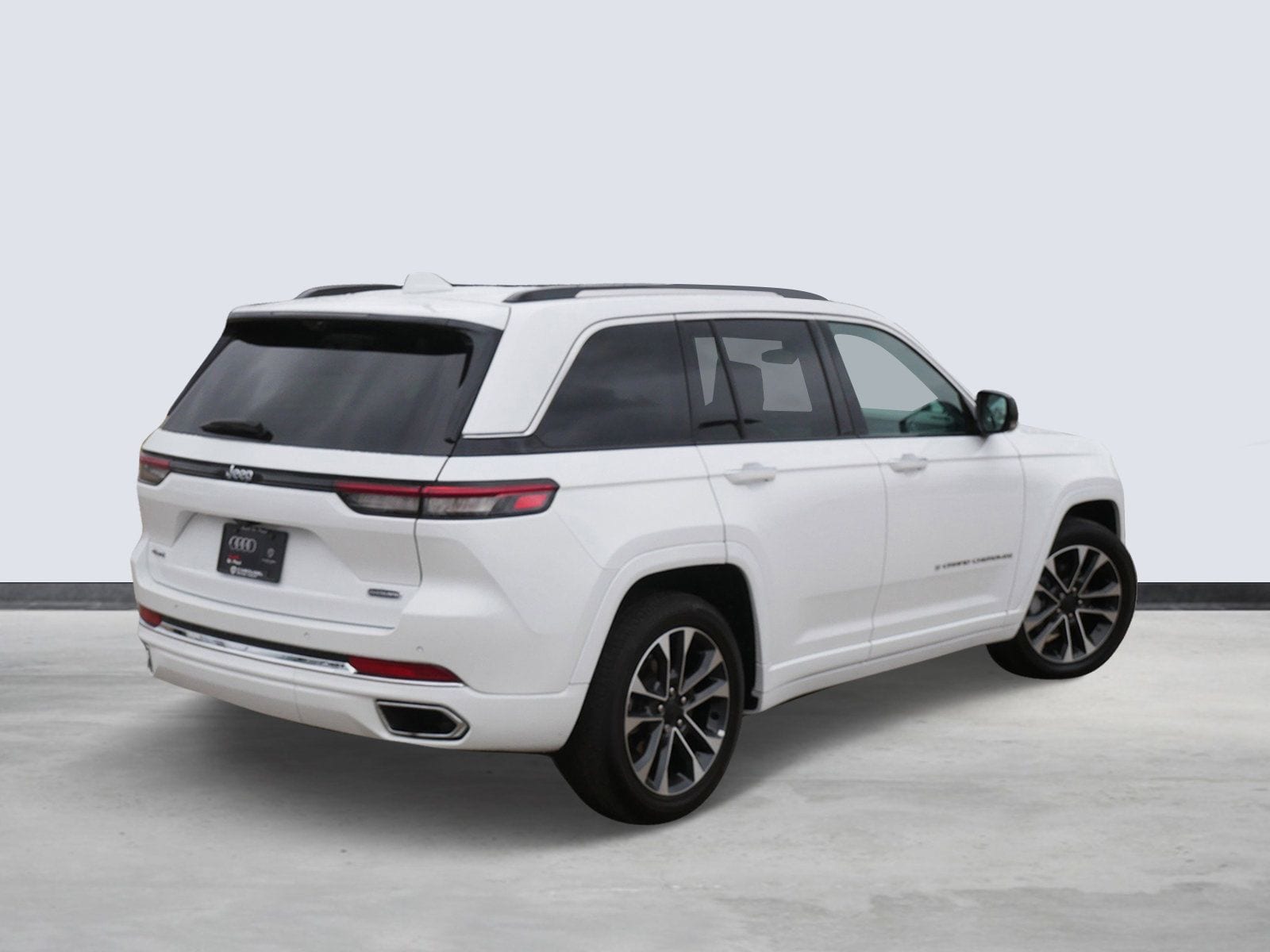 Thumbnail: 2022 Jeep Grand Cherokee - 4