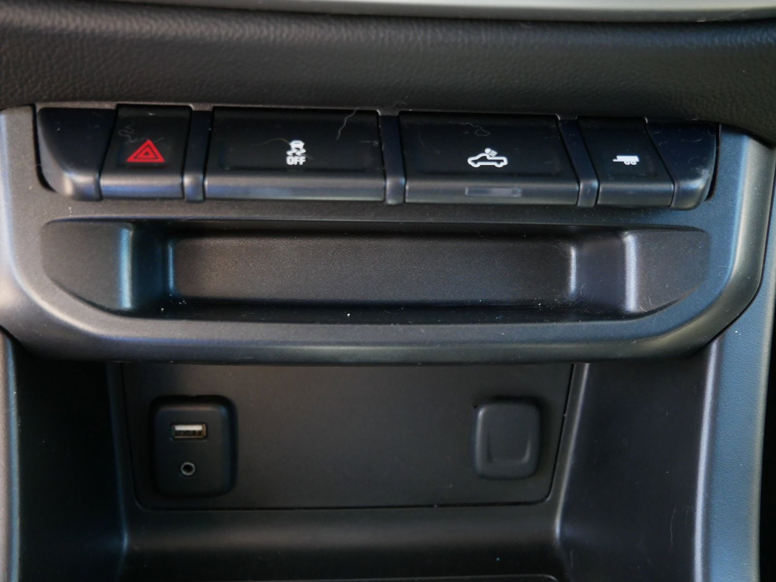 Thumbnail: 2017 Chevrolet Colorado - 20