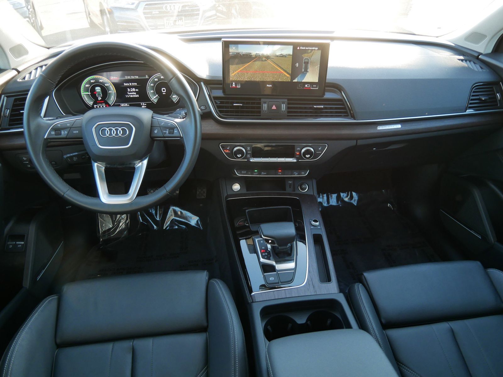 Thumbnail: 2024 Audi Q5 - 11