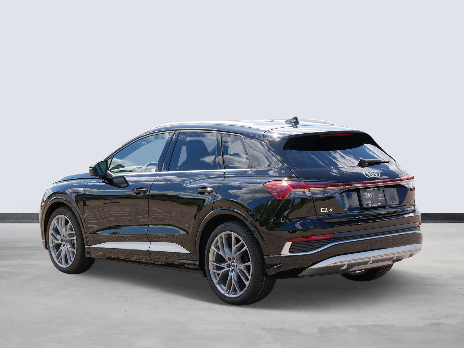 Thumbnail: 2025 Audi Q4 e-tron - 3