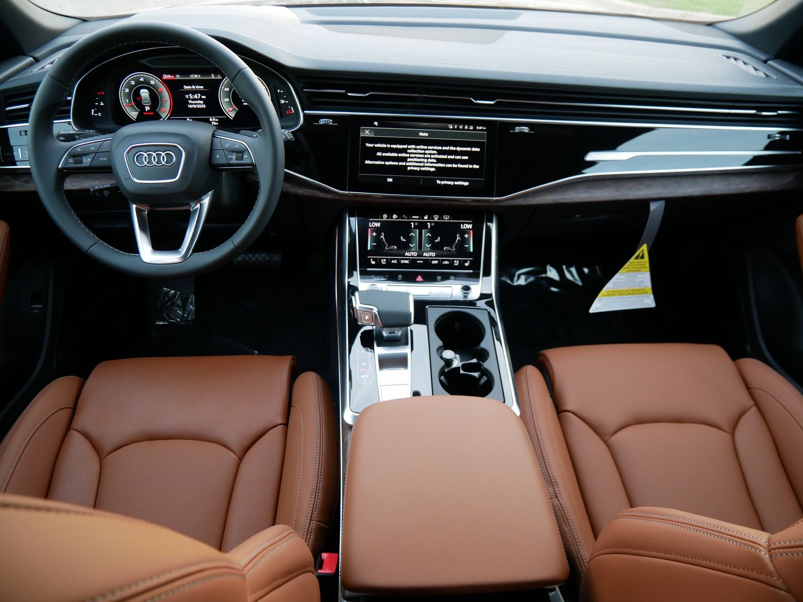 Thumbnail: 2026 Audi Q8 - 11