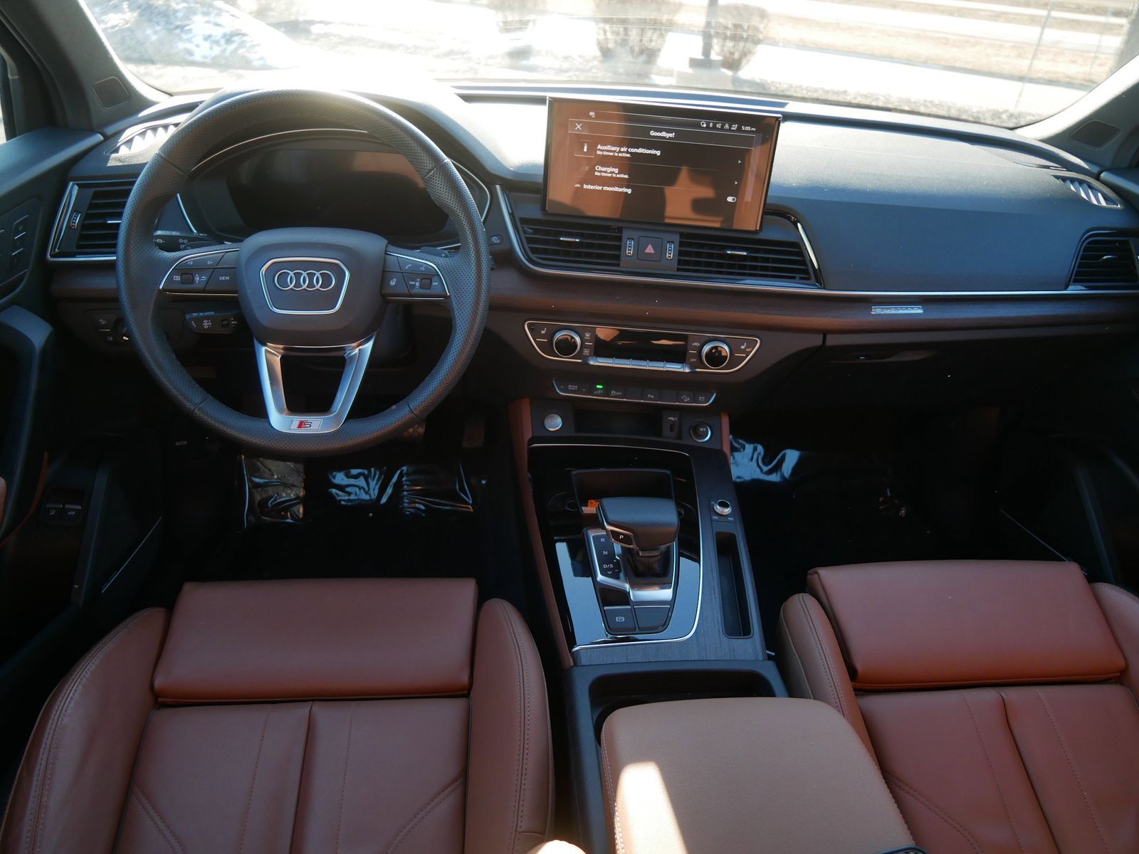 Thumbnail: 2025 Audi Q5 - 12