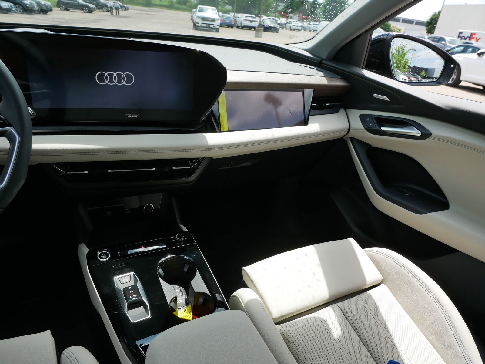 Thumbnail: 2027 Audi Q6 e-tron - 13