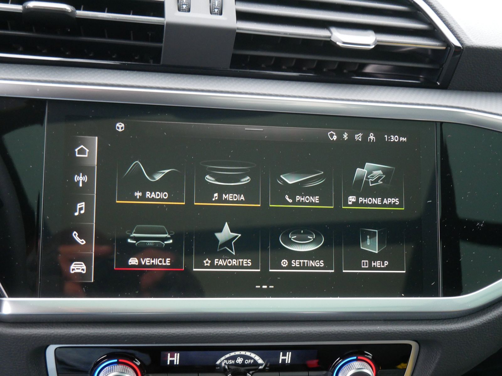 Thumbnail: 2025 Audi Q3 - 18