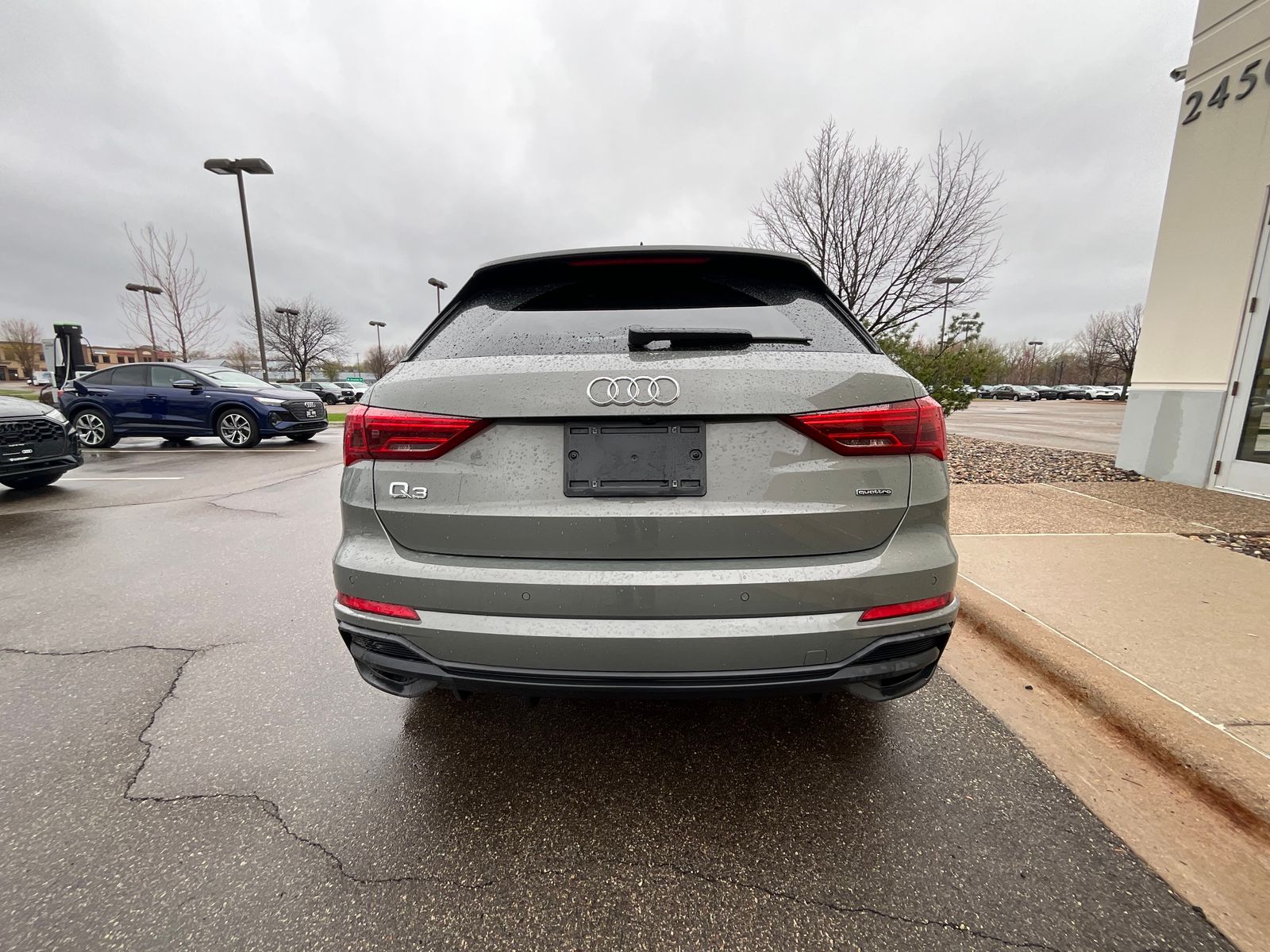 Thumbnail: 2024 Audi Q3 - 7