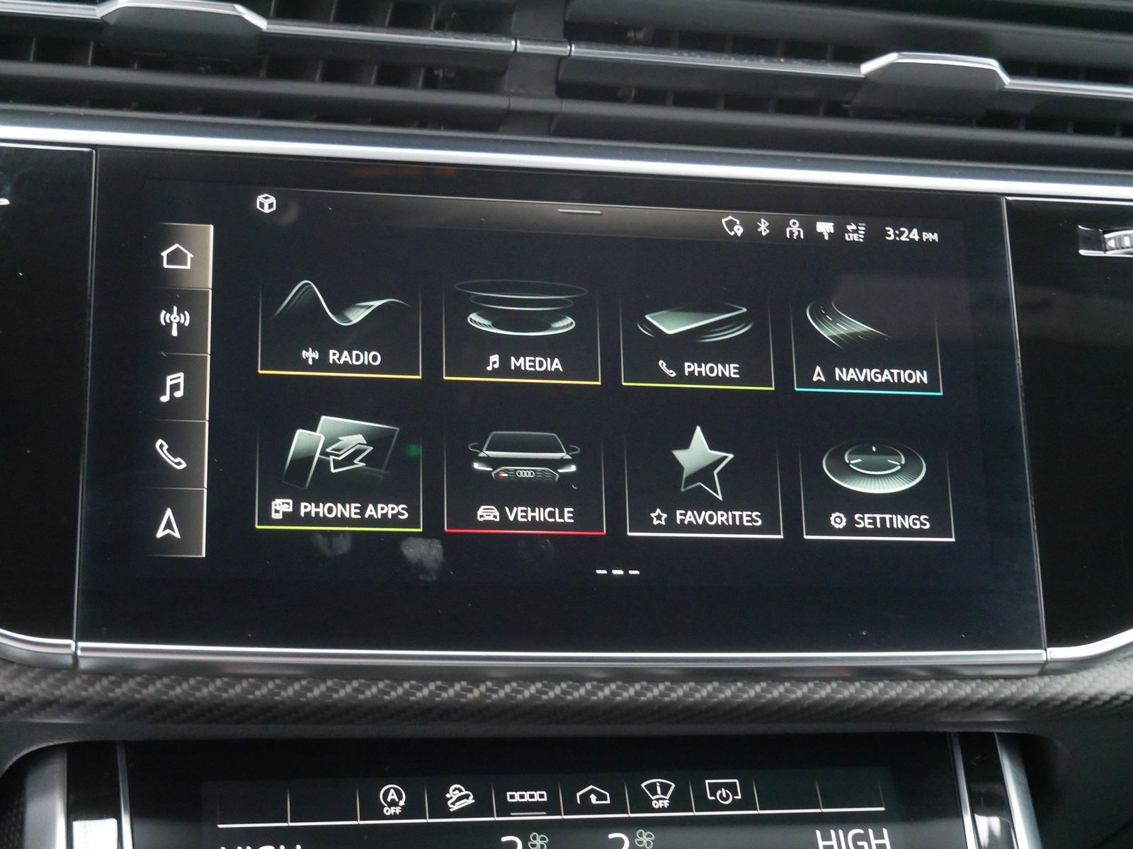 Thumbnail: 2021 Audi RS Q8 - 17