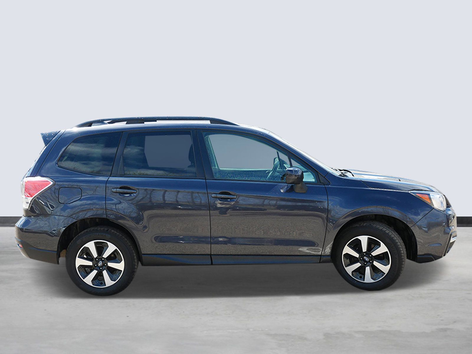 Thumbnail: 2017 Subaru Forester - 5