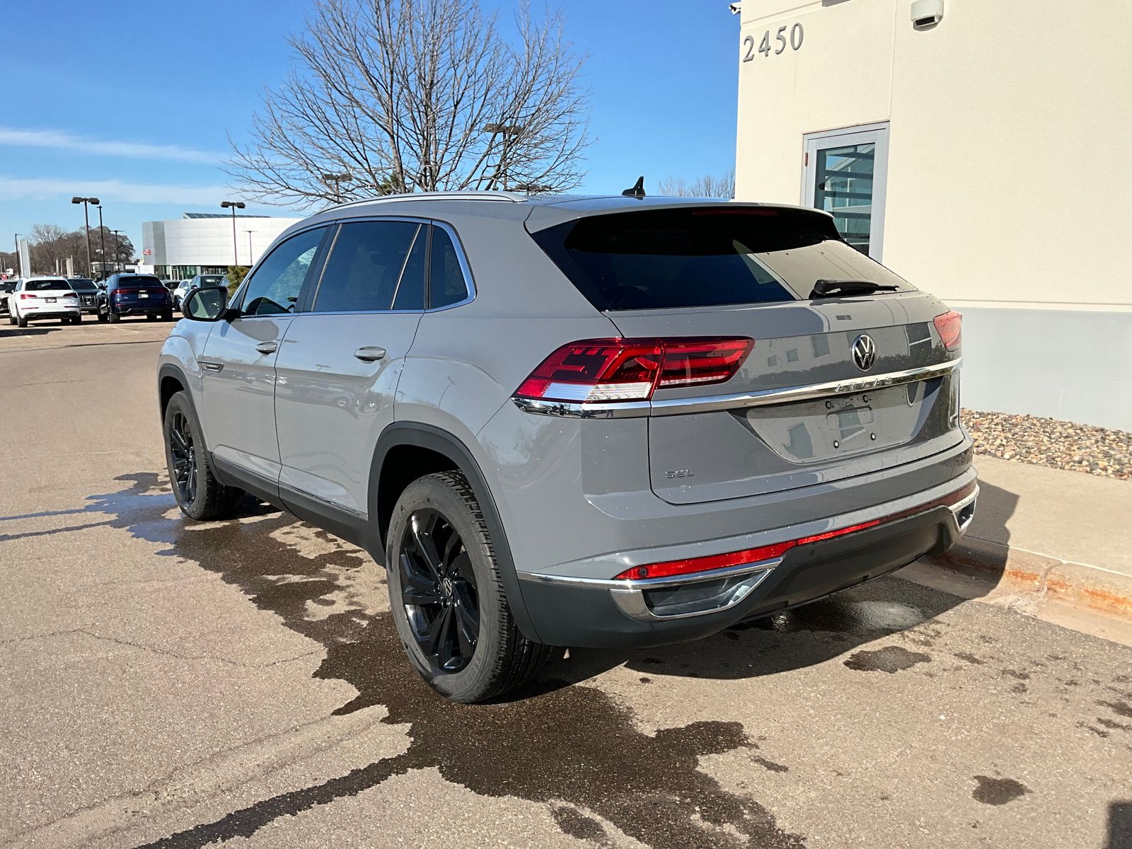 Thumbnail: 2022 Volkswagen Atlas - 8