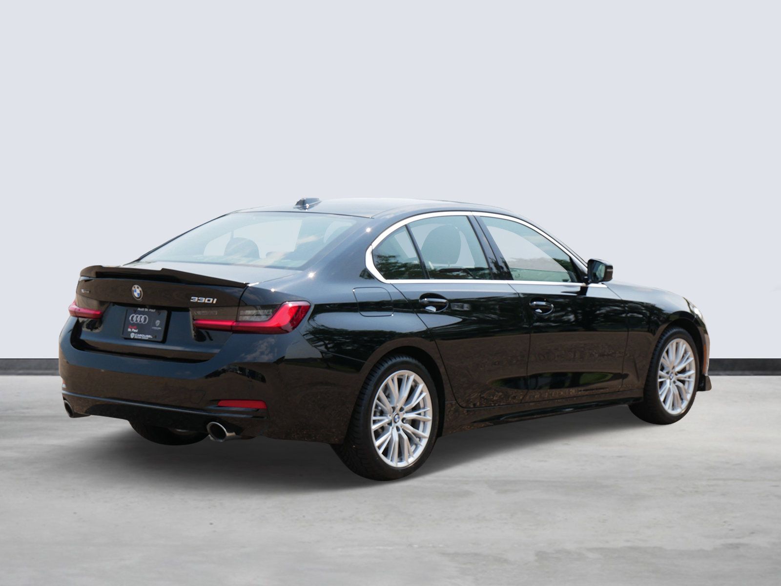 Thumbnail: 2024 BMW 3 Series - 4