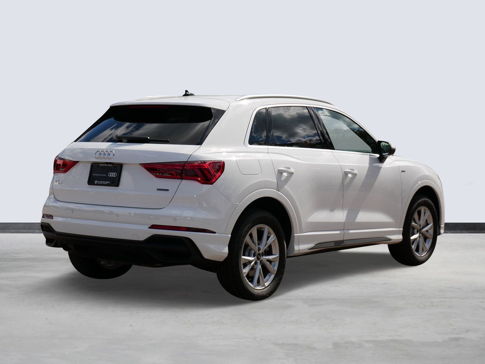 Thumbnail: 2025 Audi Q3 - 4