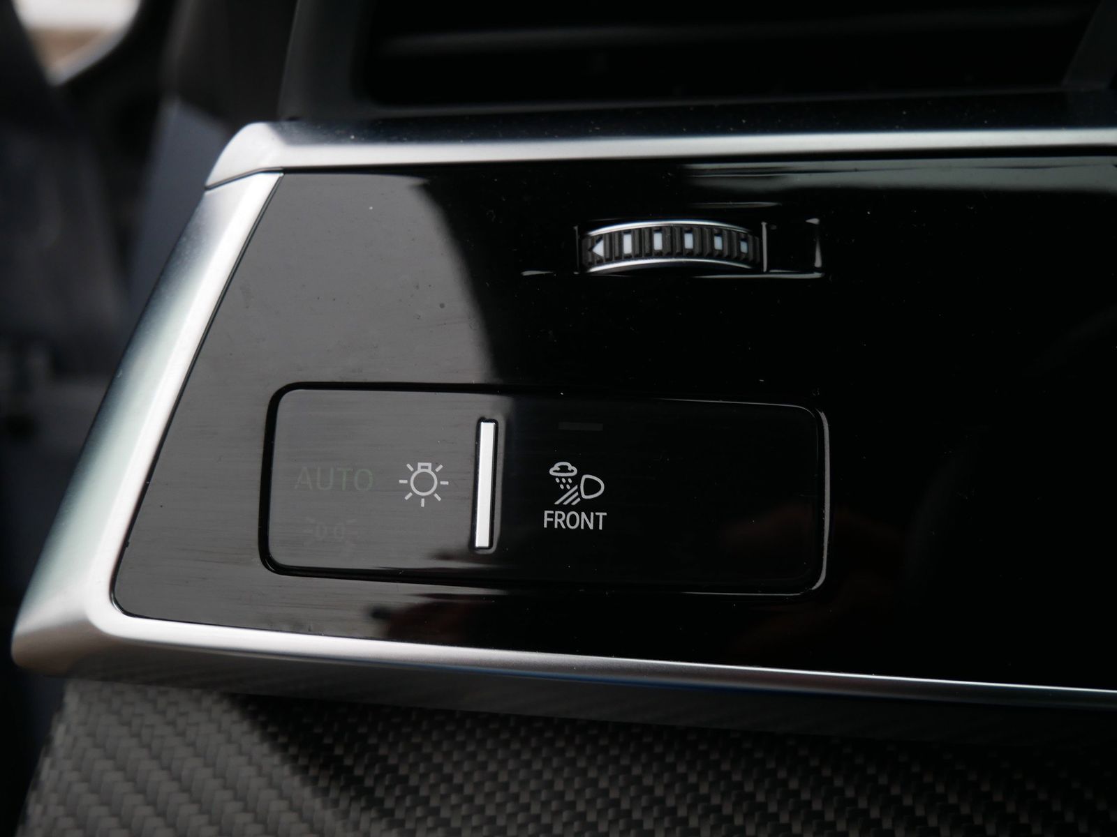 Thumbnail: 2021 Audi RS Q8 - 29