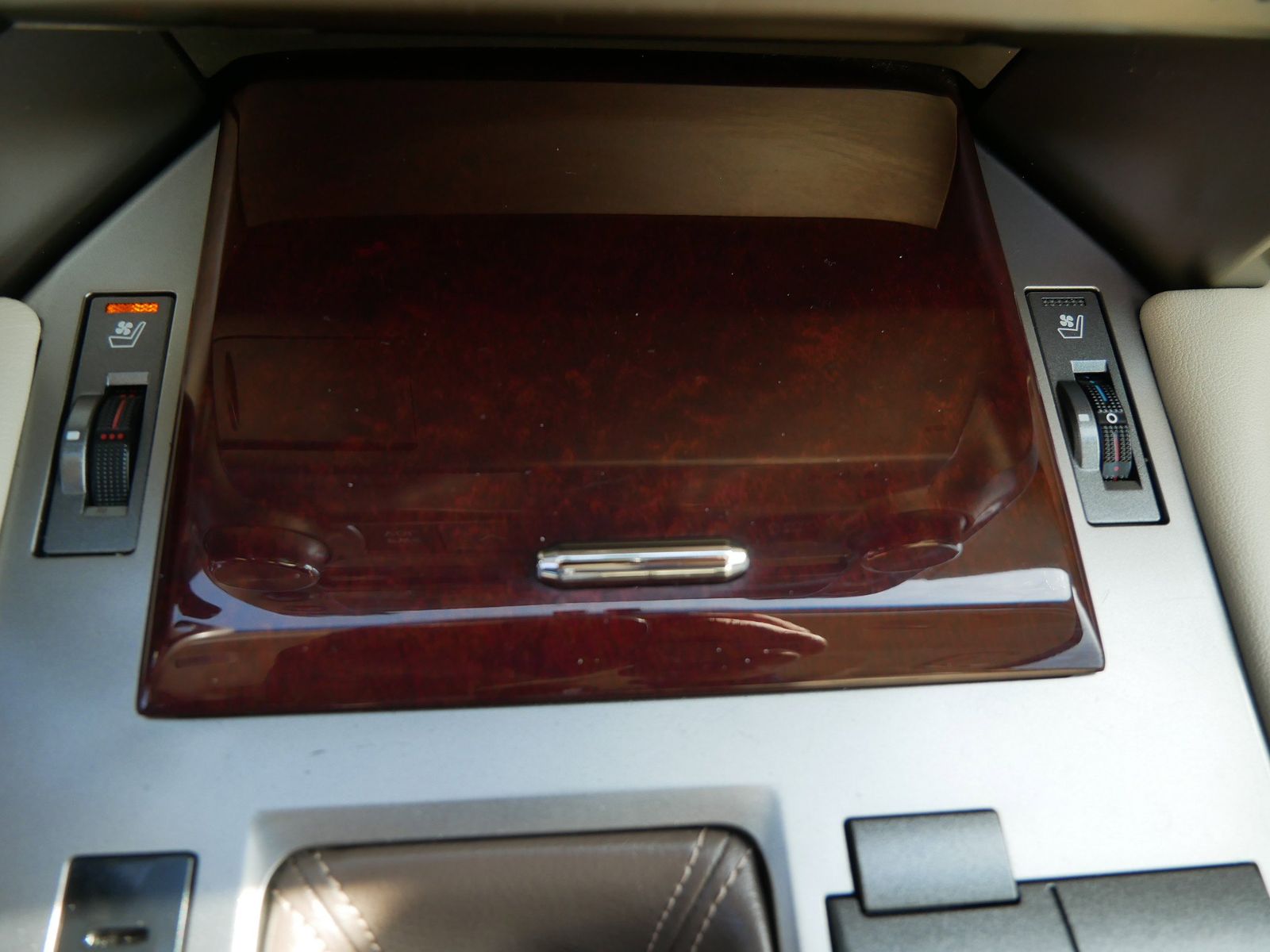 Thumbnail: 2014 Lexus GX - 20