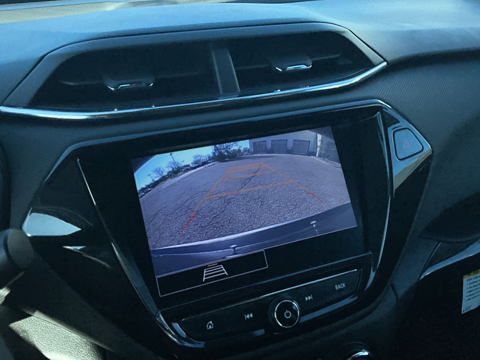 Thumbnail: 2021 Chevrolet TrailBlazer - 18