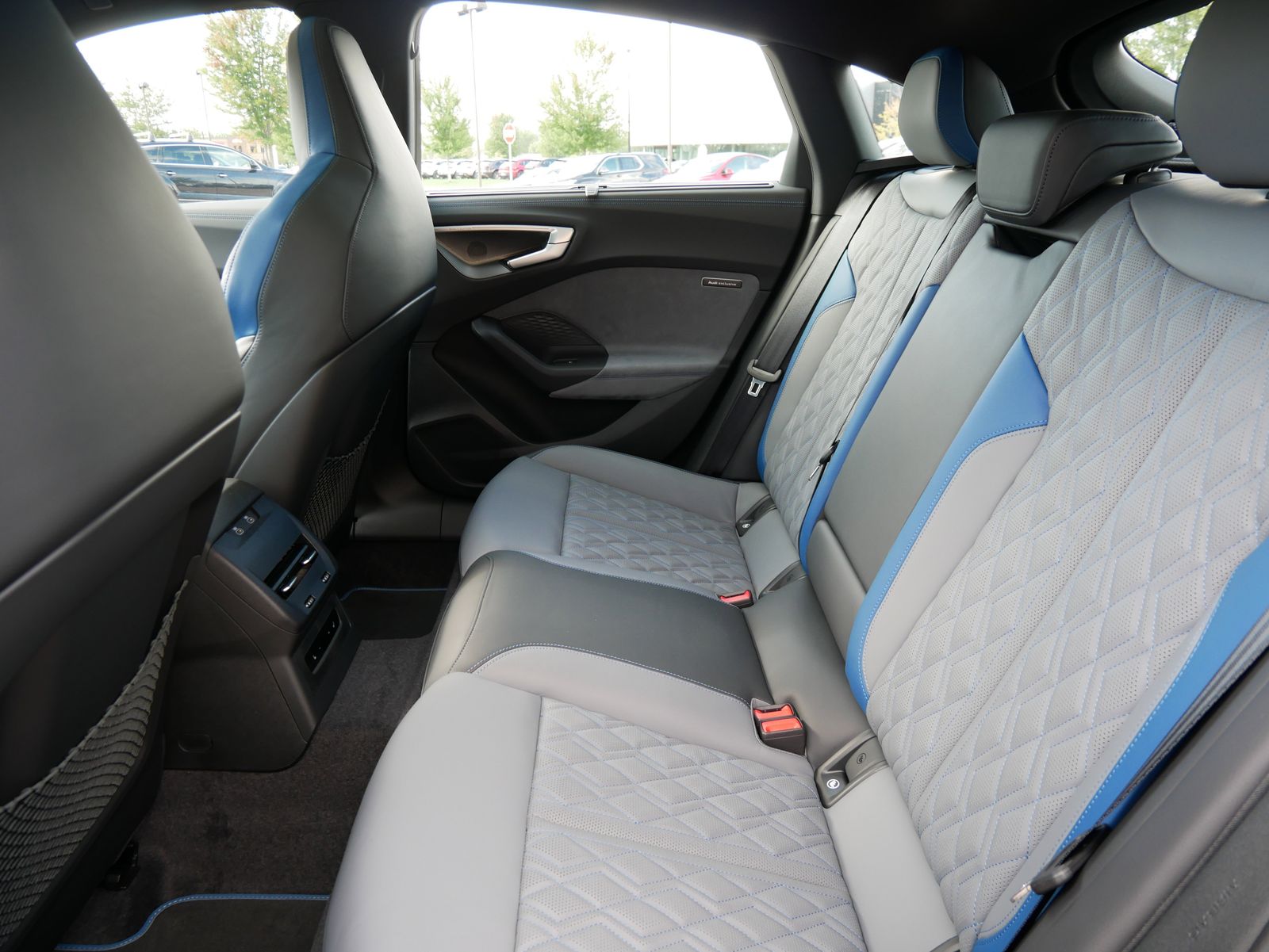 Thumbnail: 2025 Audi S5 - 8