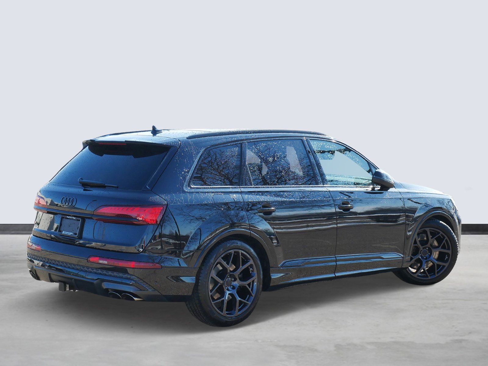 Thumbnail: 2026 Audi SQ7 - 4