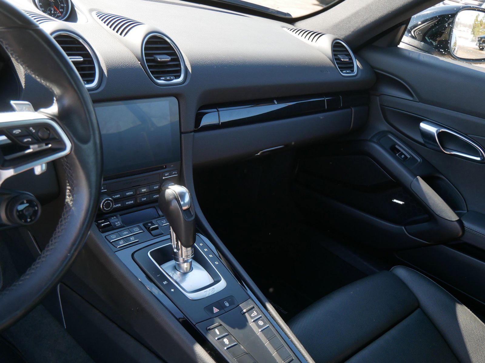 Thumbnail: 2018 Porsche 718 Cayman - 13