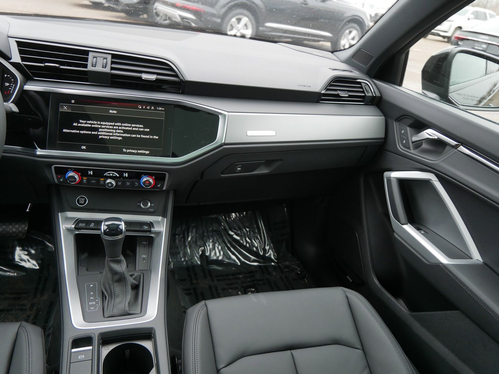 Thumbnail: 2025 Audi Q3 - 13